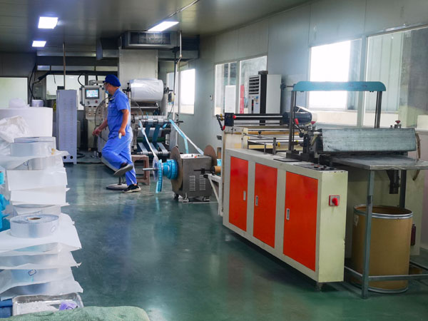 膏藥代加工如何貼牌生產(chǎn)？哪里找代加工廠家？